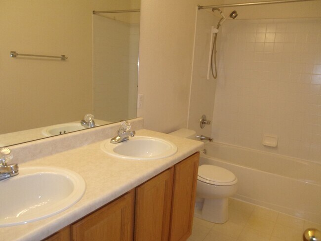 Foto del edificio - Highlands Ranch 2-Story (22AS)