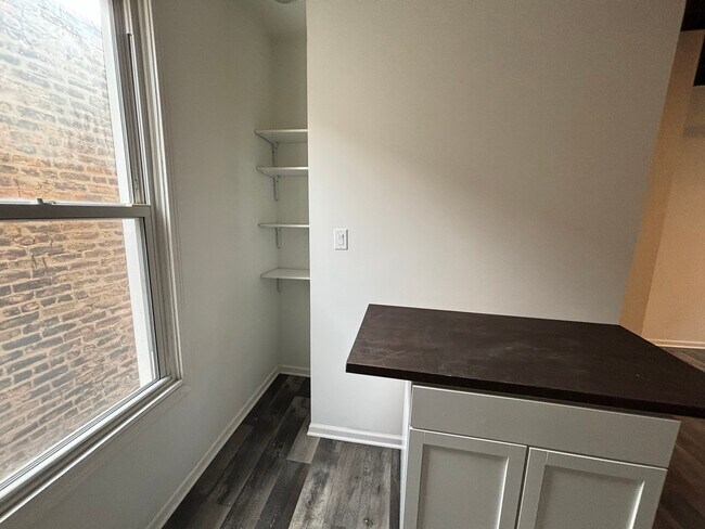 Foto del edificio - 2635 S Princeton Ave