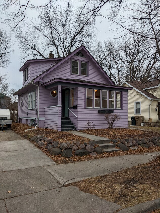 Foto principal - 2737 Union St