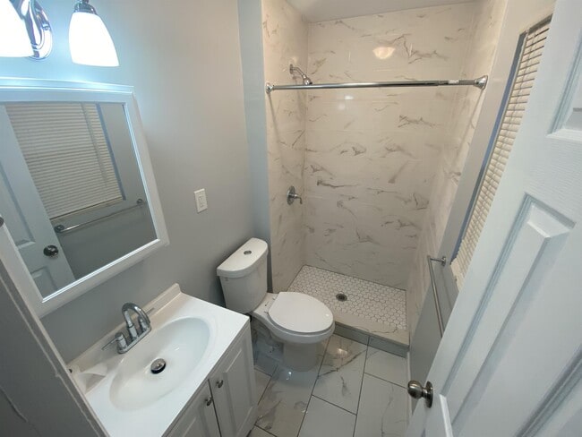 Foto del edificio - 58 Elderberry Ln