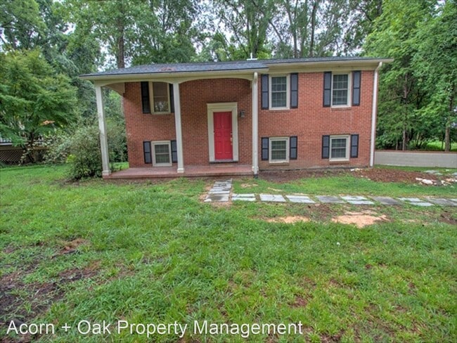 Building Photo - 4 br, 2 bath House - 1305 W Main Street