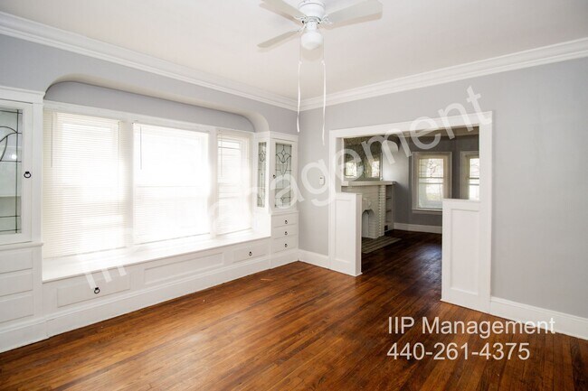 Building Photo - 3589 Chelton Rd