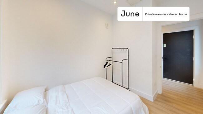 Foto del edificio - Room in Shared 4 bed/2 bath home in Dupont Circle
