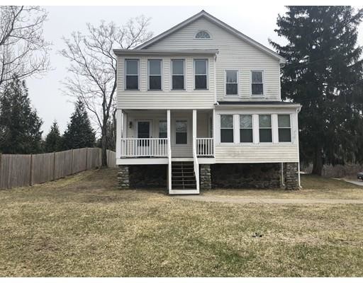 Primary Photo - 400 Village St