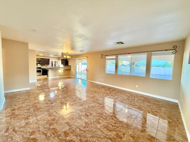 Foto del edificio - 835 Vineyard Vine Way