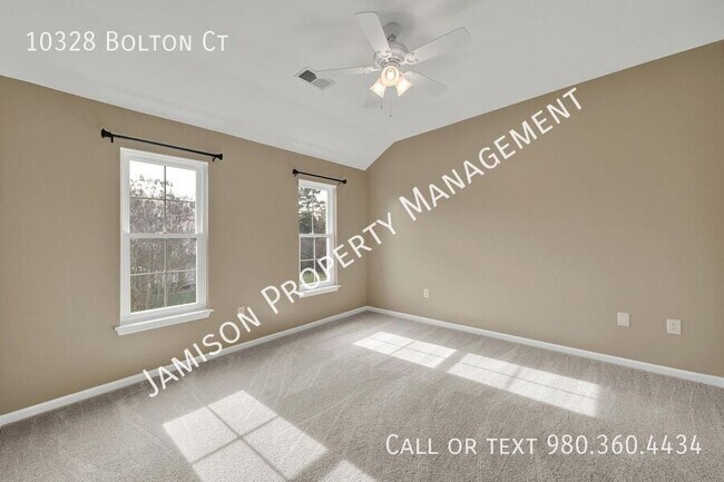 Building Photo - 10328 Bolton Ct