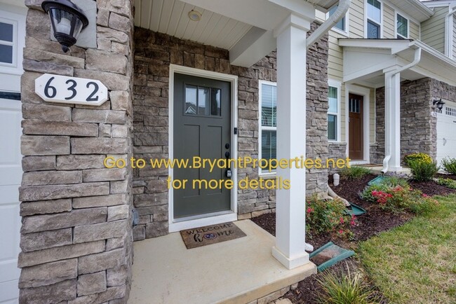 Foto del edificio - 632 Exmoor Dr