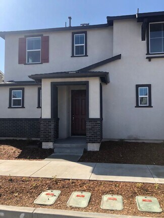 Building Photo - 40356 Via Jumara