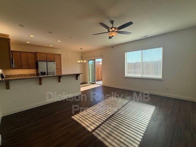 Foto del edificio - 1265 Handelin Rd