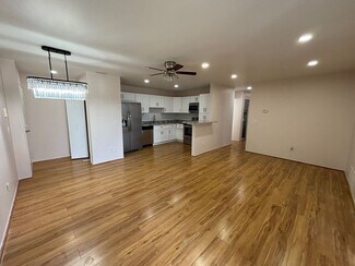 Building Photo - 15140 Seagull Dr