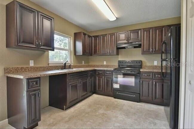 Foto del edificio - Brand New Home In Marion Oaks