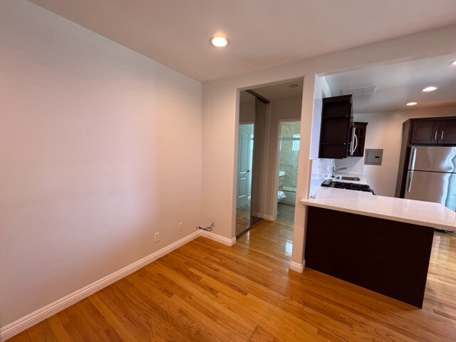 Foto del edificio - 5567 Inglewood Blvd