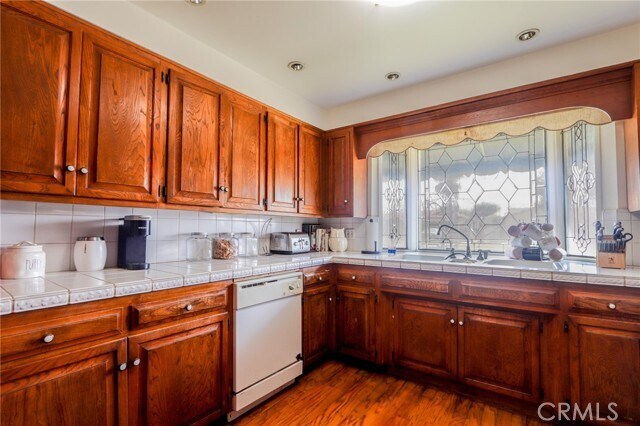 Foto del edificio - 2013 W Flower Ave