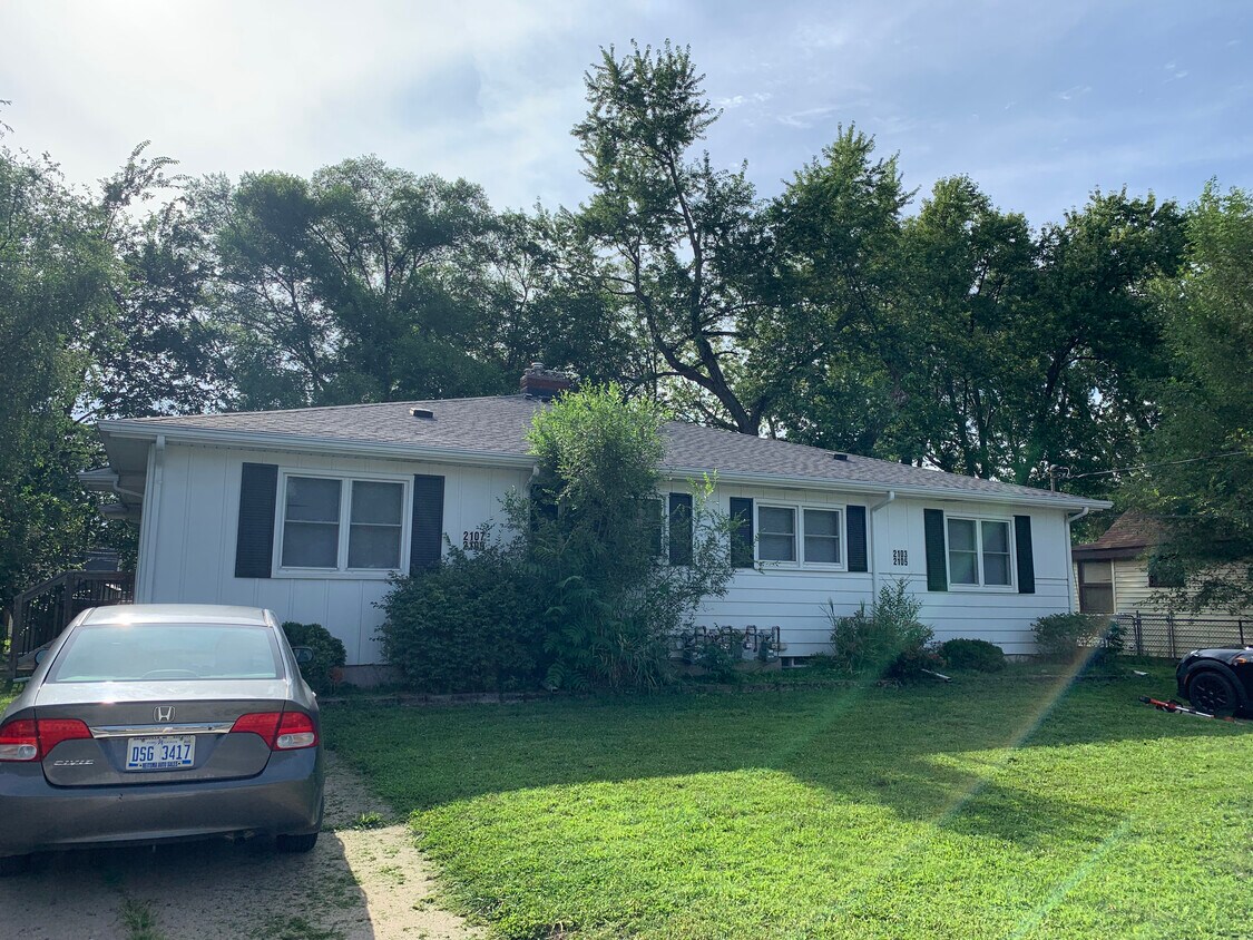 Foto principal - 2105 De Hoop Ave
