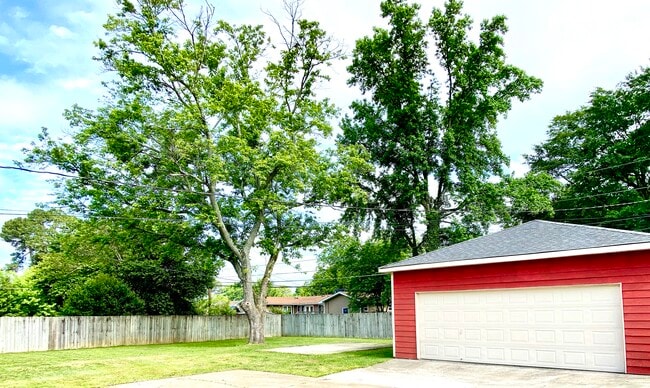 garage and backyard - 304 Drake Ave SW