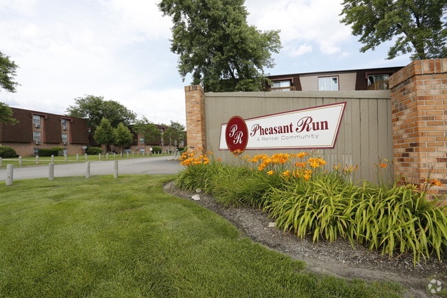 Building Photo - Pheasant Run Apartments