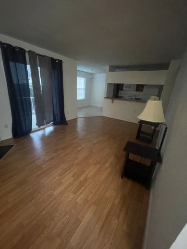 Foto del edificio - 620 Crows Nest Ct