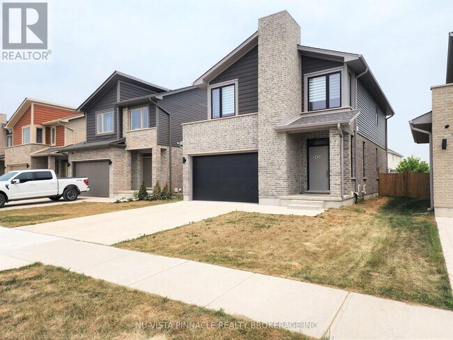 Photo du bâtiment - 2424 Irish Moss Rd