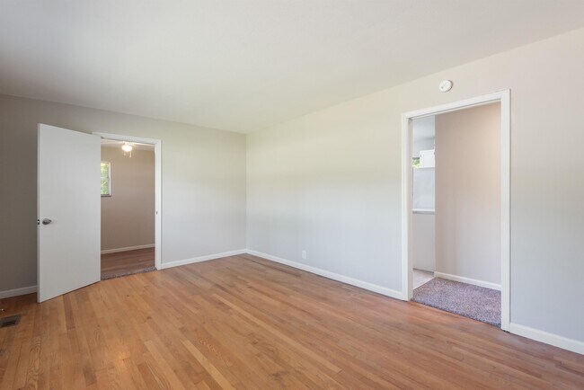 Foto del edificio - 2637 Bafford Pl SE