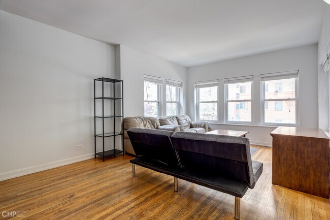 Foto del edificio - 863 W Carmen Ave