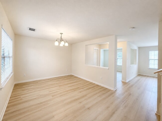 Building Photo - 13447 Blue Swallow Dr