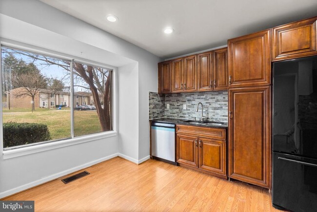 Foto del edificio - 9419 Horizon Run Rd