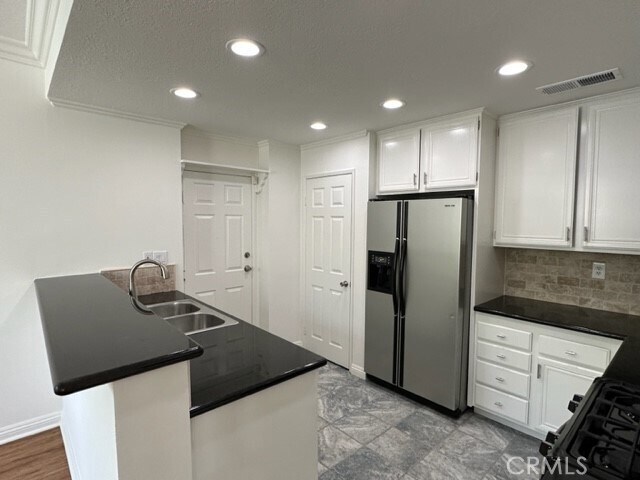 Foto del edificio - 67 Cloudcrest