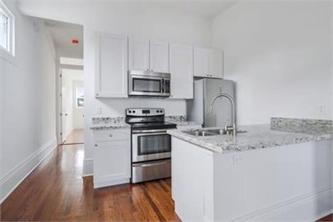 Photo - 2000 Reverend John Raphael Jr Way Apartment