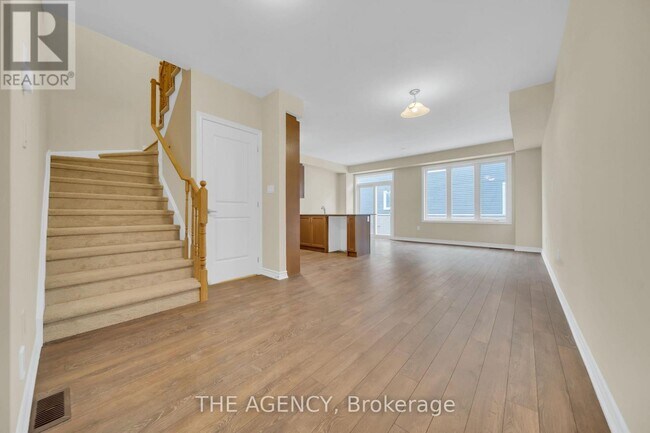 Building Photo - 13 Steer Rd