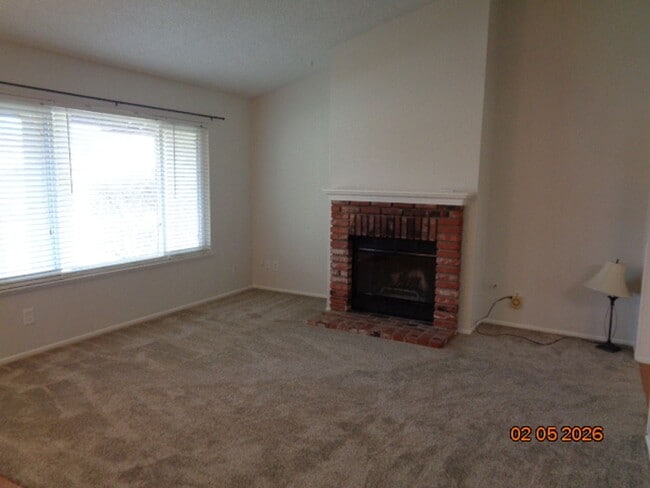 Foto del edificio - Cute and Clean One-Story West Lancaster Home Offering 1134 sq. ft. and RV Parking