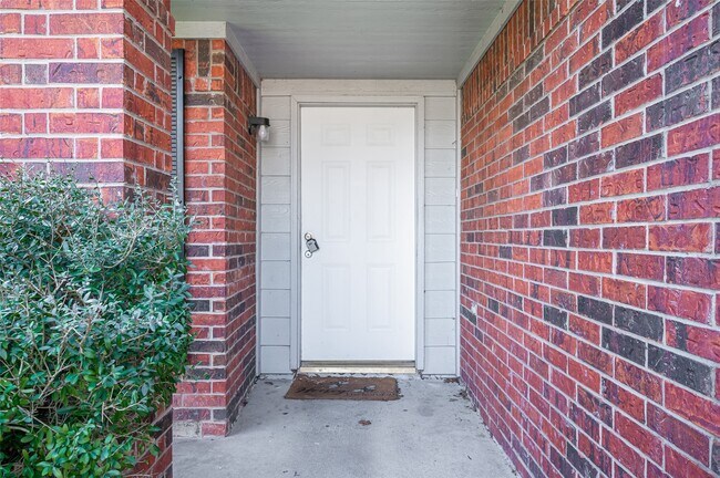 Foto del edificio - 17319 Lobo Trail