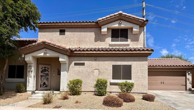 Foto del edificio - 15730 N Hidden Valley Ln