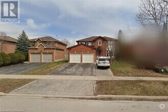 Building Photo - 1409 Heritage Way