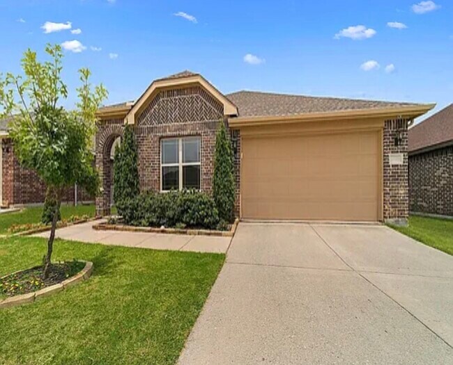 Foto del edificio - 485 Harding Ln