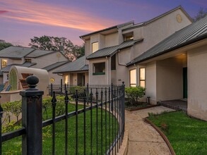 Building Photo - 4144 Greystone Way