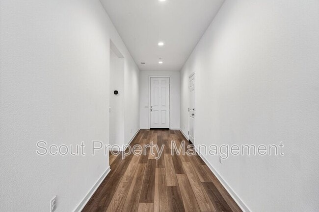 Building Photo - 28113 Echo Ct.