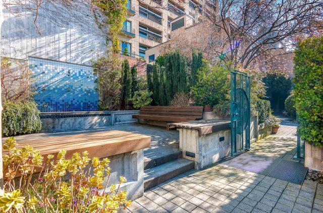 Building Photo - 1 bedroom in Seattle WA 98121