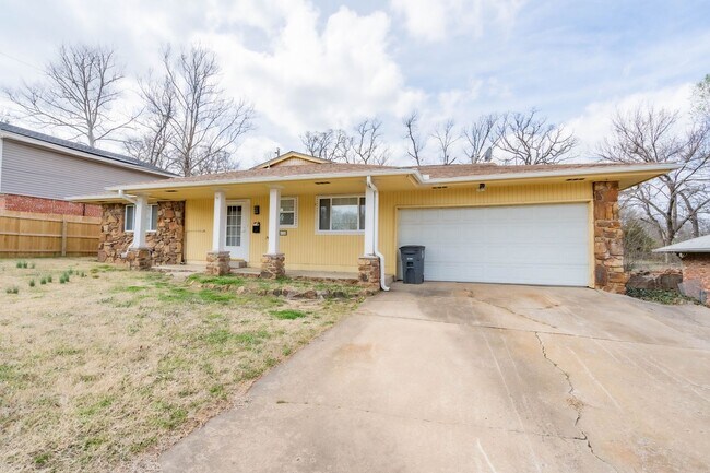 Building Photo - Bright and clean 3 bedroom home!
