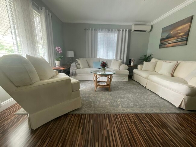 Photo - 7327 Dickens Ave Apartment