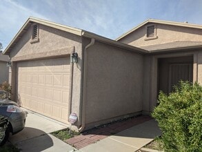 Building Photo - 6292 S Avenue De La Chandelle