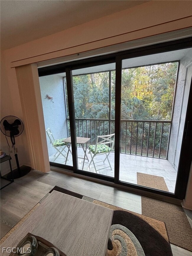 Foto del edificio - 9570 Green Cypress Ln