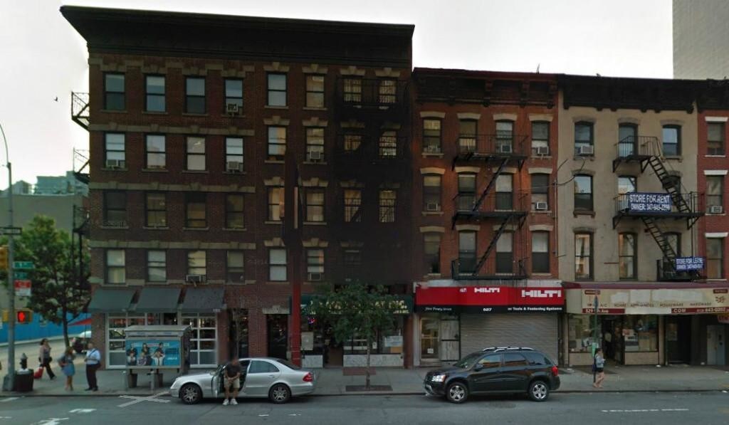 Foto principal - 525 Ninth Ave