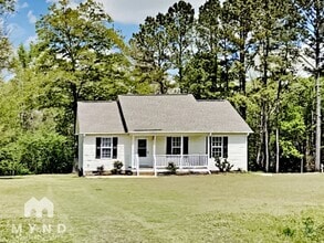 Building Photo - 158 Red Oak Dr