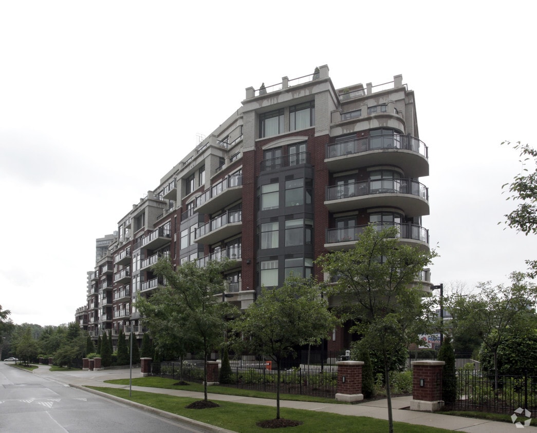 9 Burnhamthorpe Cres, Toronto, ON M9A 1B4 Apartments 9 Burnhamthorpe Cres Toronto, ON