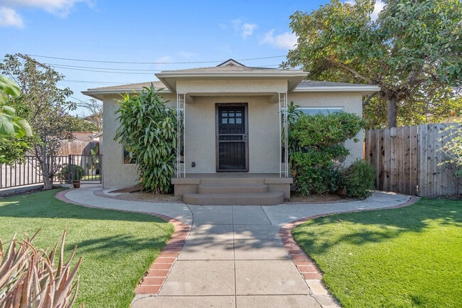 Photo - 2324 S Highland Ave House