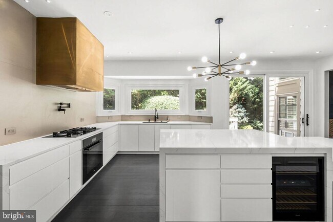 Foto del edificio - 1256 New Bedford Ln