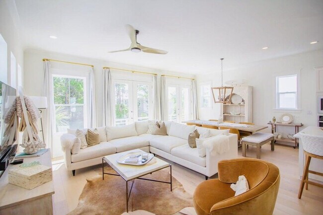 Building Photo - 141 Valdare Ln