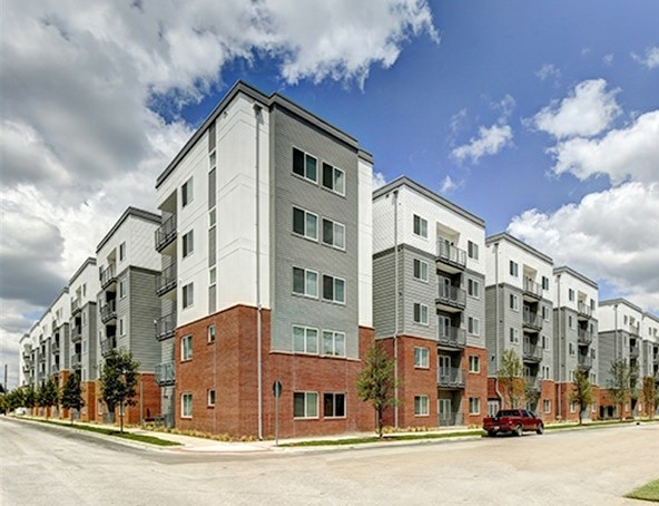 U Pointe On Speight Apartments - Waco, Tx 