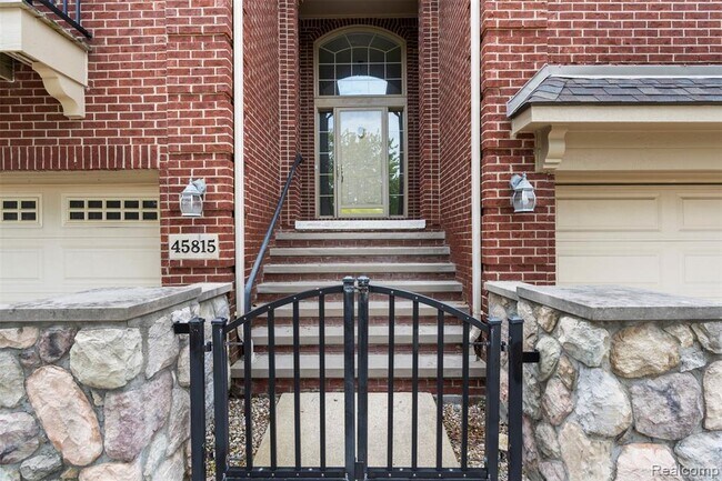 Foto del edificio - 45815 Grant Ct