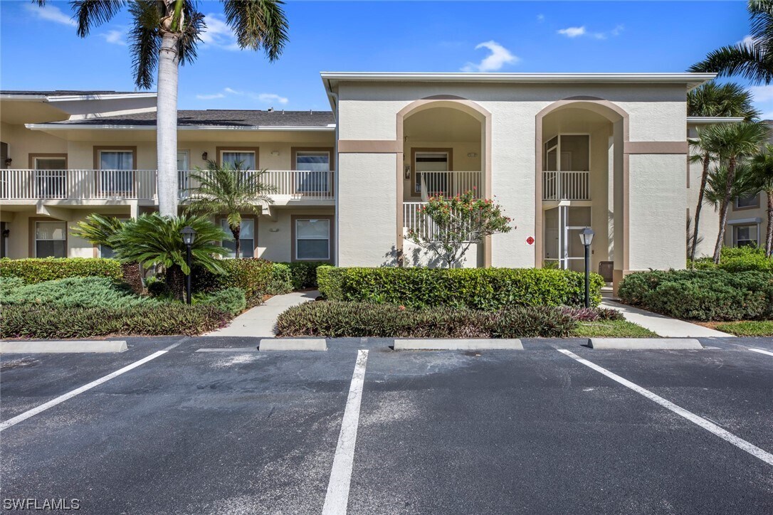 21301 Lancaster Run Unit 827, Estero, FL 33928 Condo for Rent in